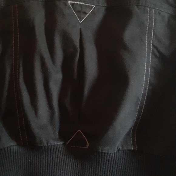 Jacket - Picture 4 of 4